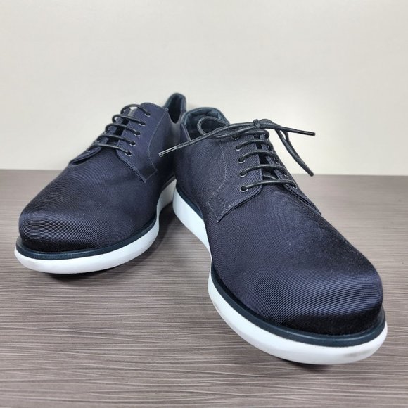 Giorgio Armani Textured Canvas Sneakers, Size 7 - Picture 4 of 11